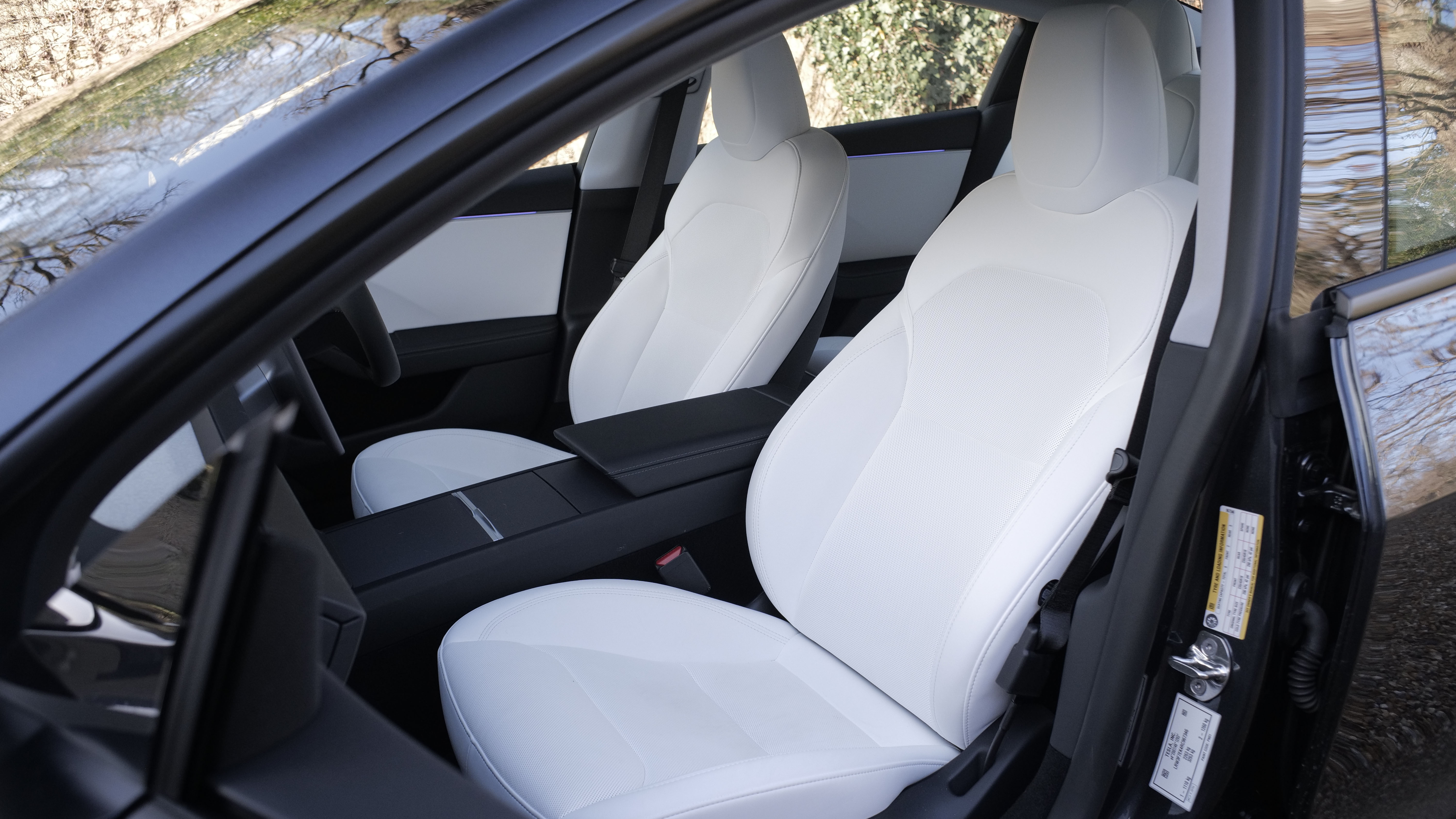TESLA MODEL 3 SALOON Performance AWD 85kWh 4dr Auto